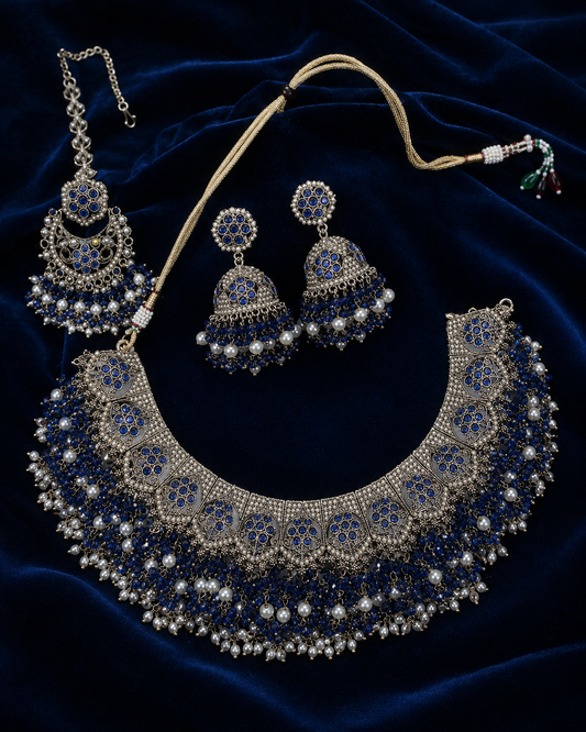 Designer Kundan Style Choker Set with Matching Earrings & Maang Tikka