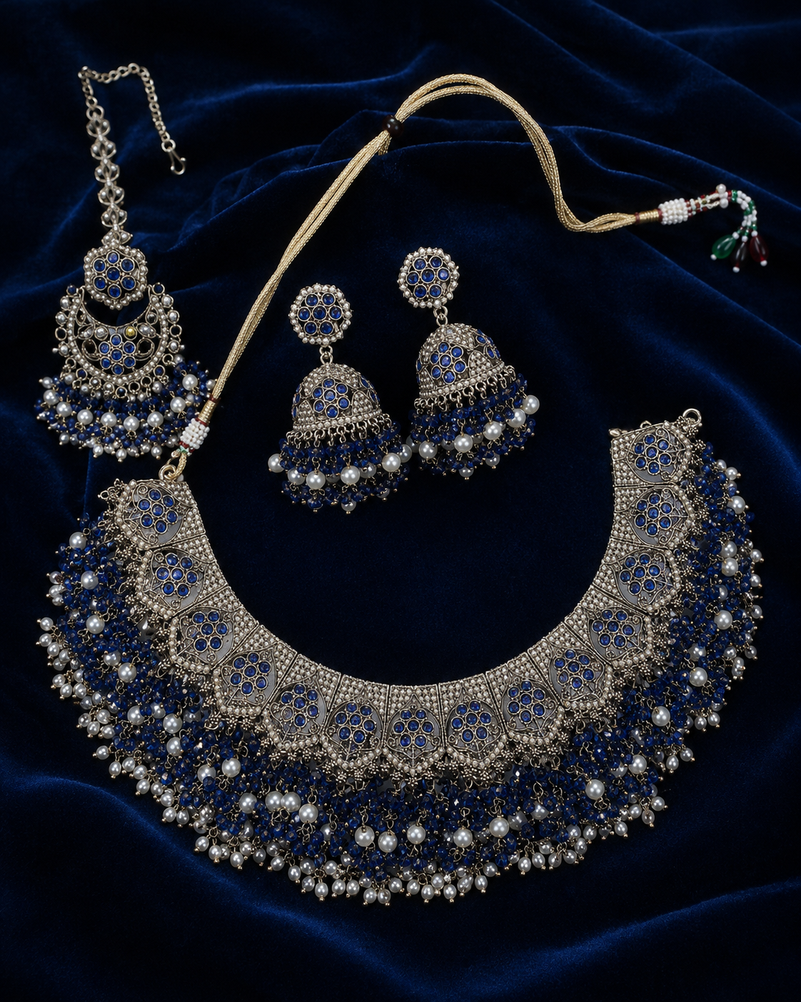 Designer Kundan Style Choker Set with Matching Earrings & Maang Tikka