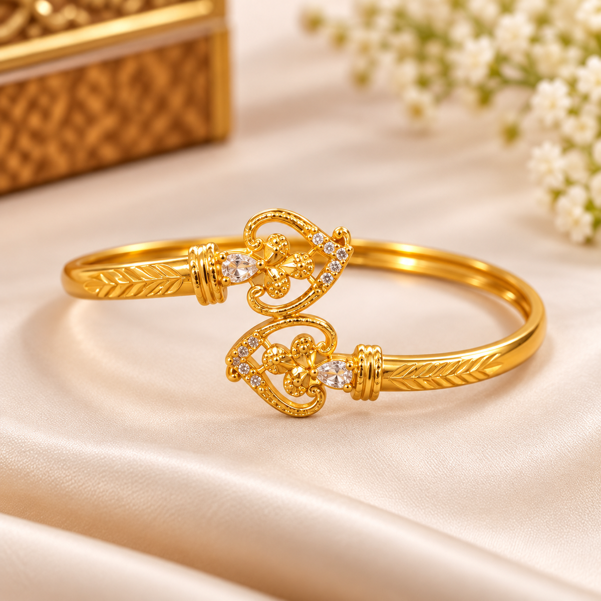 Gold Tone Designer Bangle – Free Size